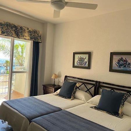 Lyrioshomes Precioso Apartamento Puerto De Estepona Bagian luar foto