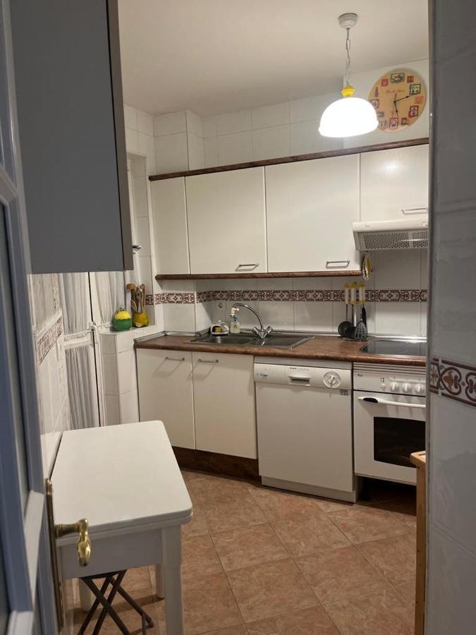 Lyrioshomes Precioso Apartamento Puerto De Estepona Bagian luar foto